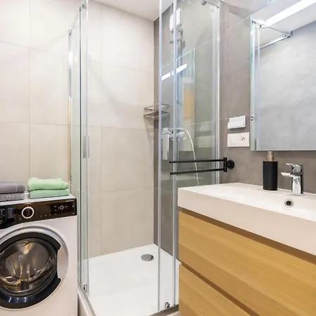 Appartement Modern Jegeho Close To Stadium Bratislava